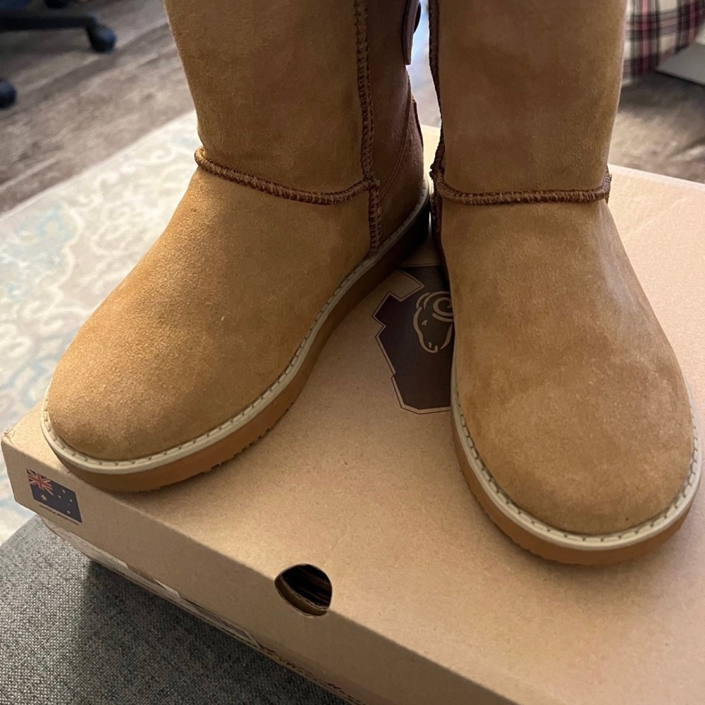 SOLD💜Aussie Marino Philippa boot Sz. W5 Color: Chestnut - Picture 4 of 8